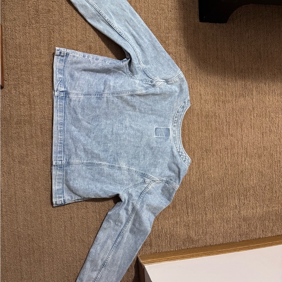 Stylish Light Blue Denim Jacket - Picture 4 of 4